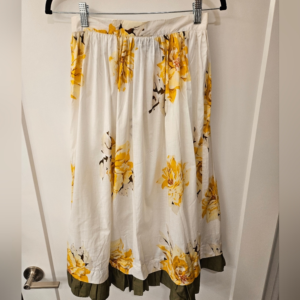VTG - "Victoire" Cotton Summer Skirt - NWOT - Size 8